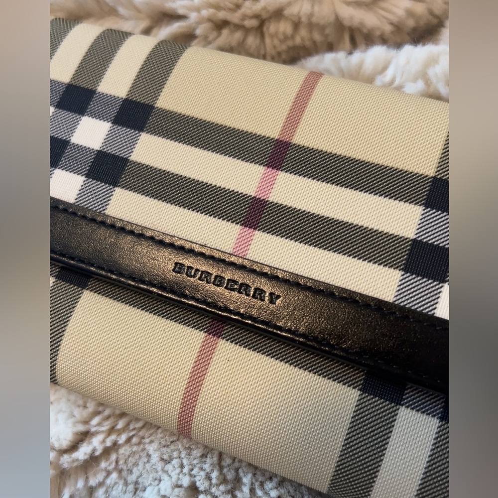 Burberry | Women’s Plaid Coated Canvas Long Wallet Leather Trim *Luxury
